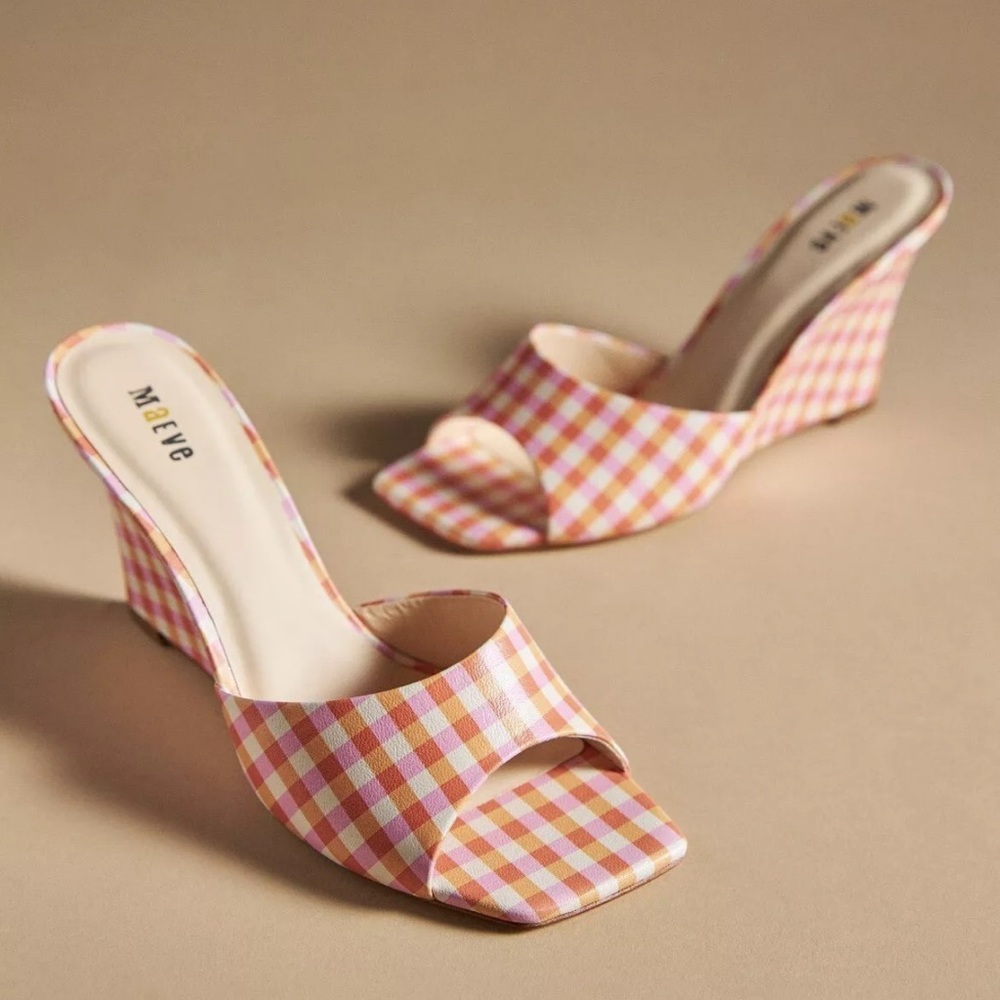 NWOT Maeve Gingham Square Toe Wedge Heels Size 7